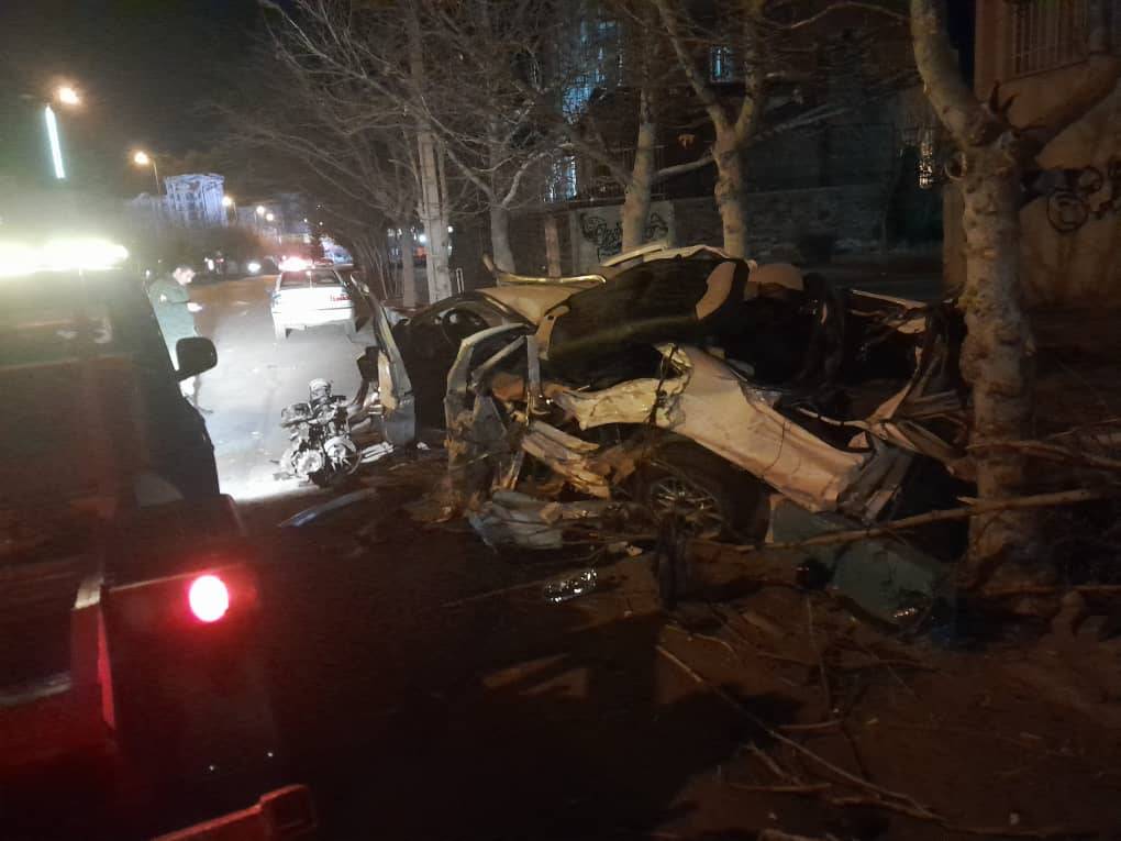 امدادرسانی خودرو تصادف کرده در شهر همدان